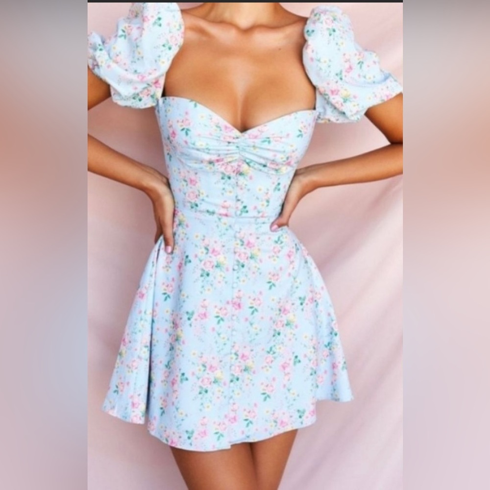 House of CB Aria blue floral dress mini dress. Size M
